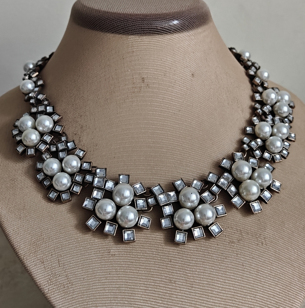 Zara Sparkly Rhinestones And Pearls Statement Necklace